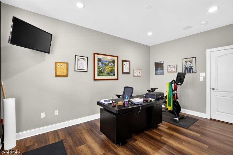 Lambert's Hill - Residential