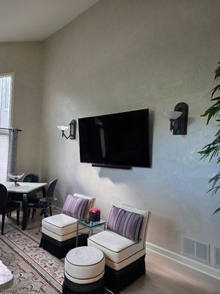 Spruce Edge - Residential