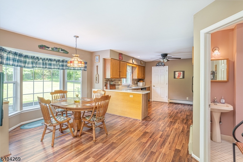 Colonial Oaks - Residential