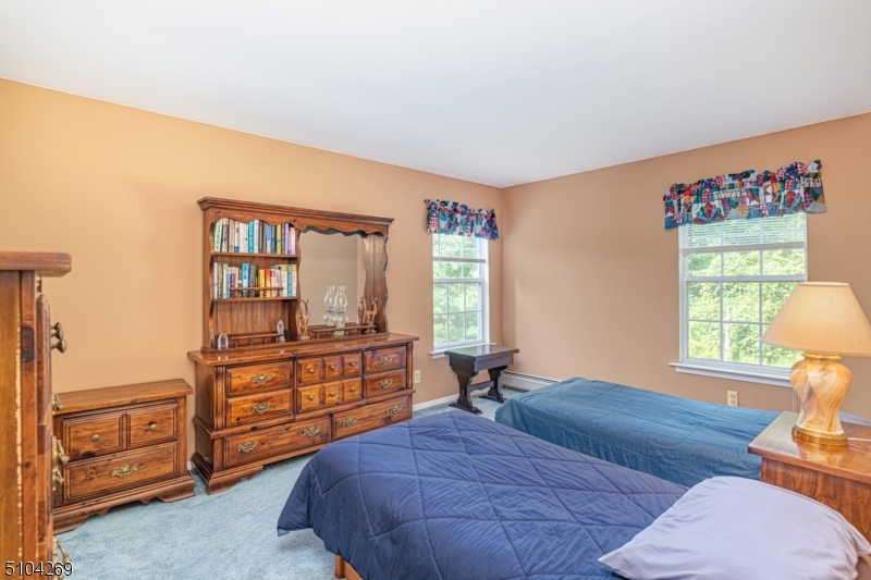 Colonial Oaks - Residential
