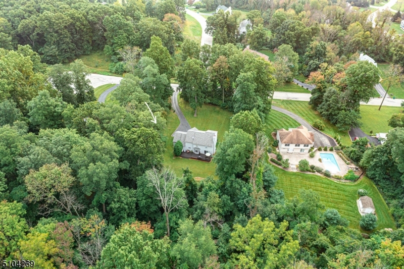 Colonial Oaks - Residential