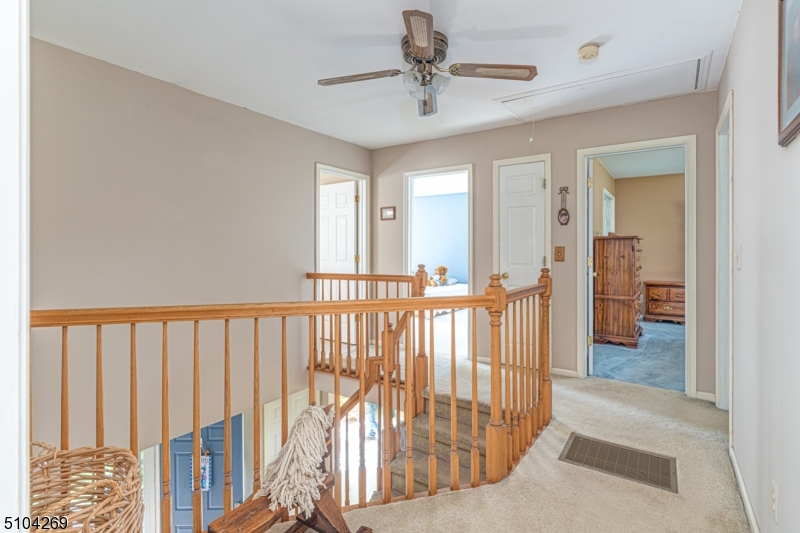Colonial Oaks - Residential