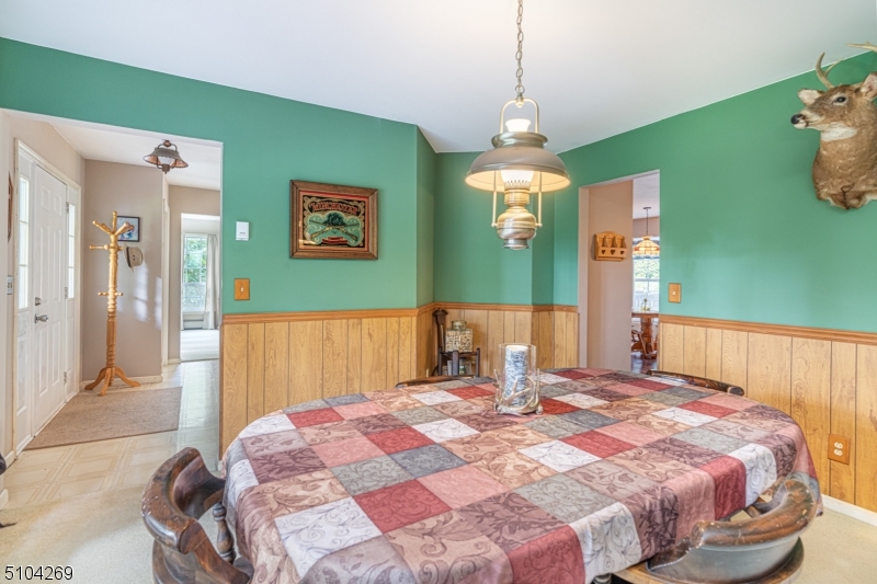 Colonial Oaks - Residential