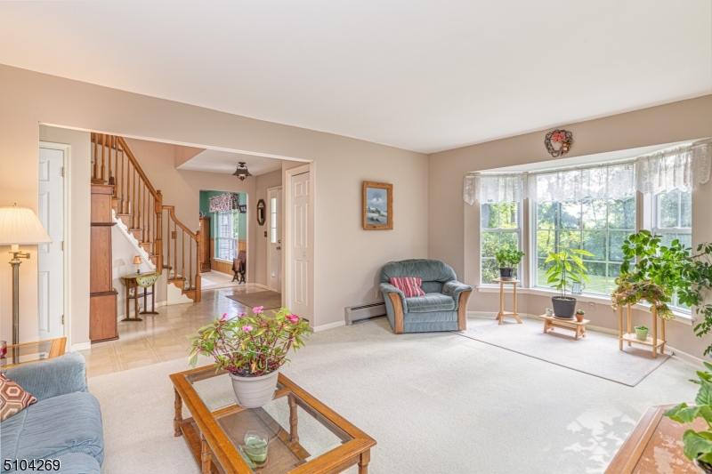 Colonial Oaks - Residential