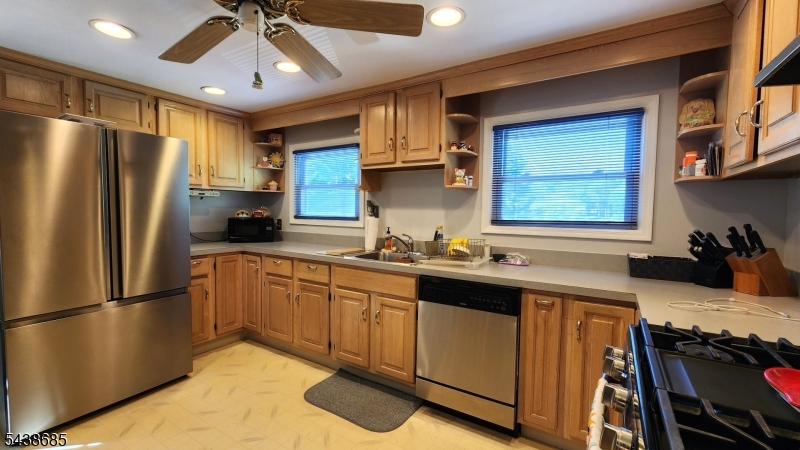 Deer Trail Lakes - Residential