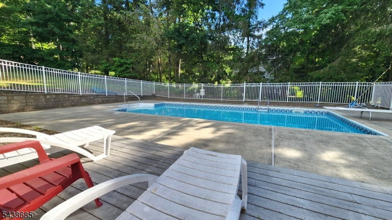 Deer Trail Lakes - Residential