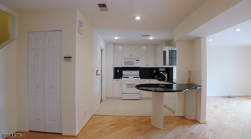 Hanover Hills - Residential Lease