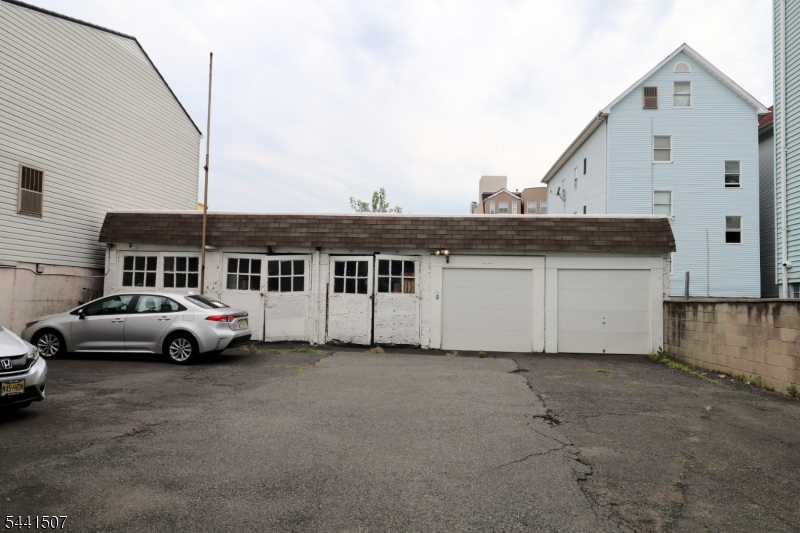 Ironbound - Residential Income