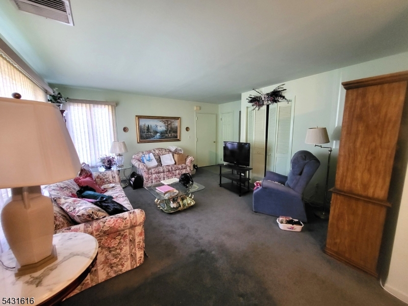 Grand Ave - Residential