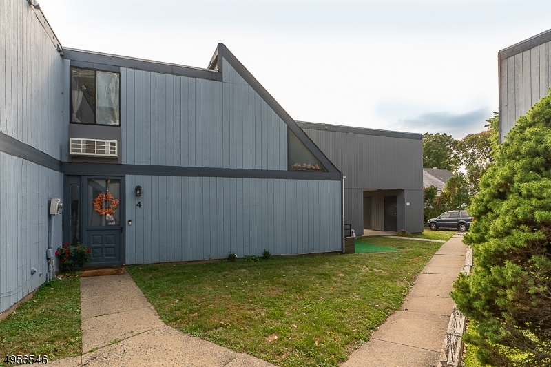 Updated loft-style condo with a great layout and unique architectural design. Great opportunity for affordable living in Maplewood. Located in the secluded Jefferson complex tucked behind Irvington Ave. This bright and airy townhouse offers a spacious "Loft -Style" layout spread across two floors. Condo features a big living-room / dining room combo designed with a vaulted ceiling and skylight, also a contemporary kitchen. Near major parkways, shopping, restaurants, schools and parks!