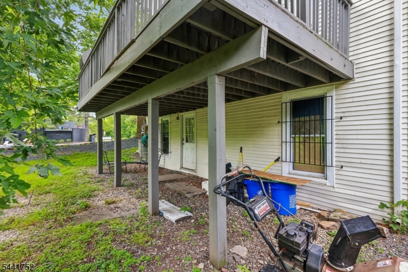 Rocky Hill Historic Distric - Residential Income