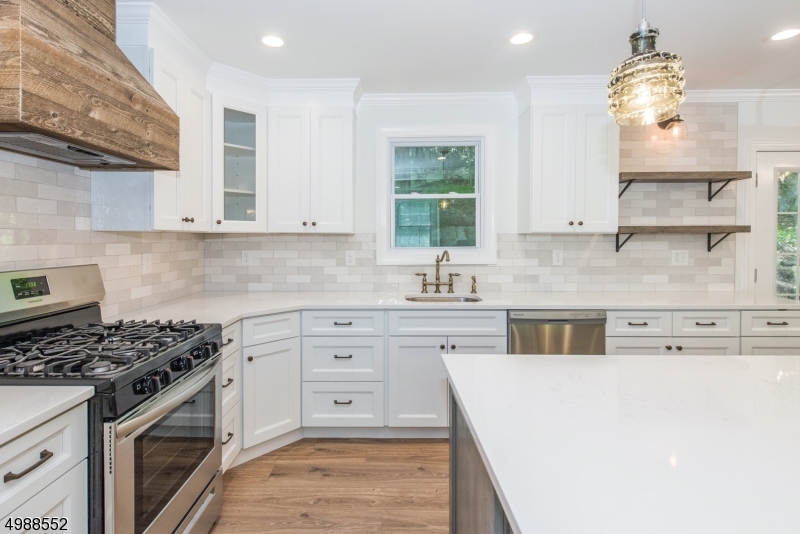 Rock Ridge - Residential