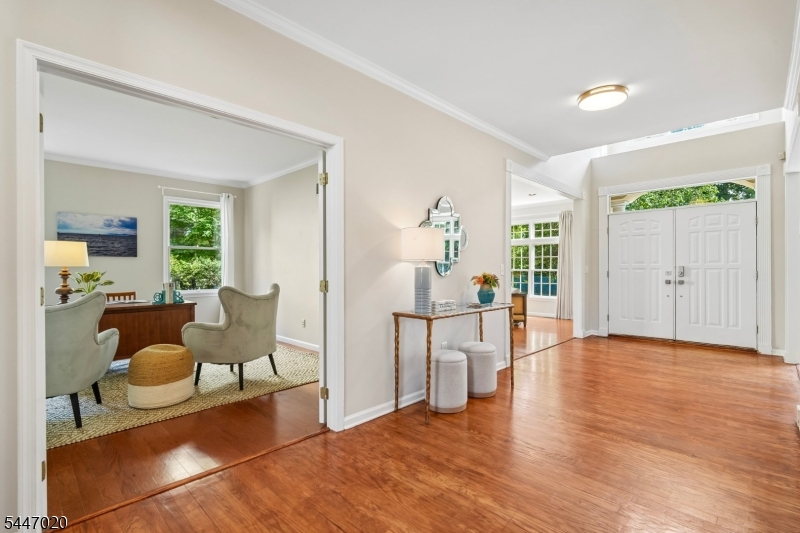 The Grande at Pleasantdale - Residential
