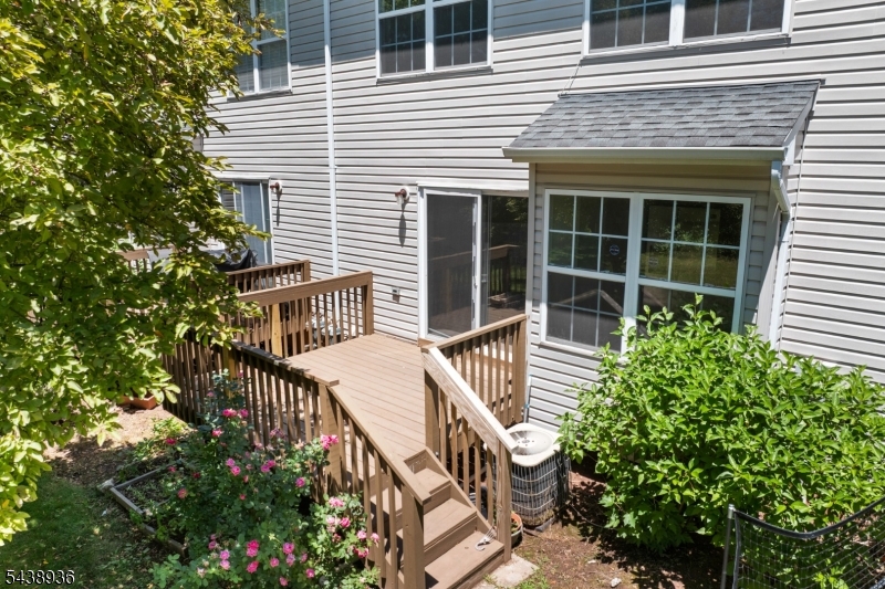 Somerset Glen - Residential