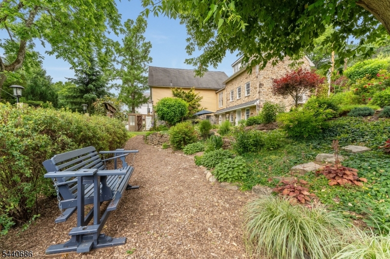 Finesville - Residential