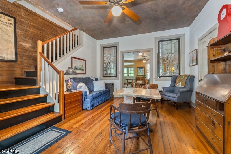 Finesville - Residential