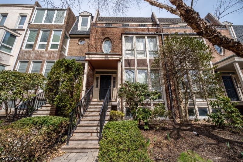 Kensington Park Town Homes - Residential