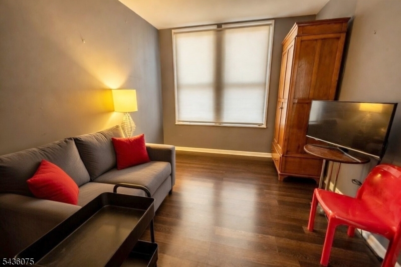 Kensington Park Town Homes - Residential