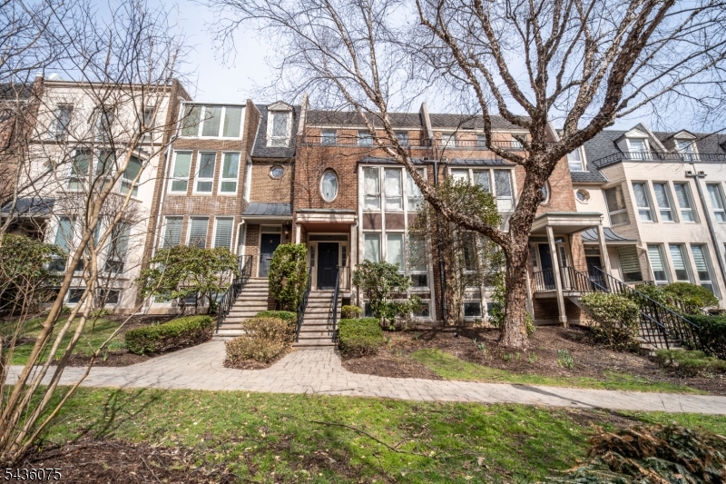 Kensington Park Town Homes - Residential