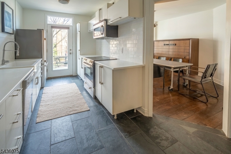 Kensington Park Town Homes - Residential