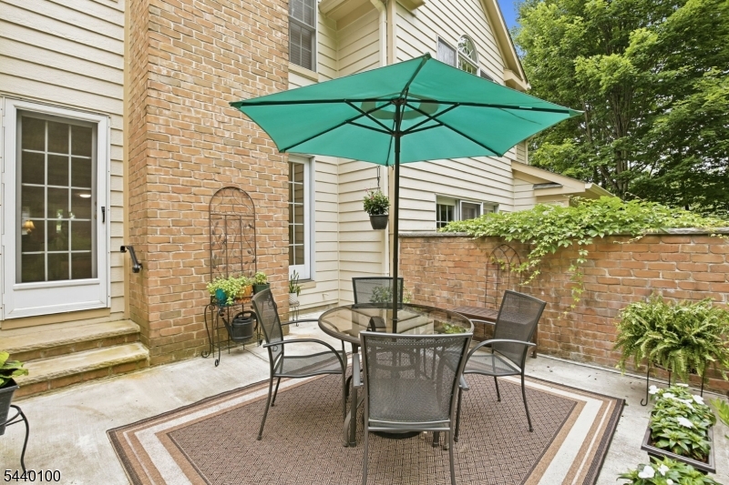 Moore Estate - Residential