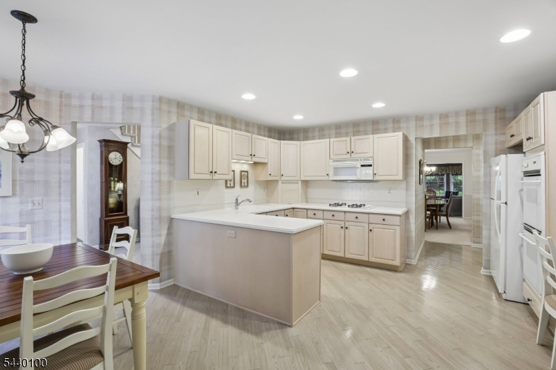 Moore Estate - Residential