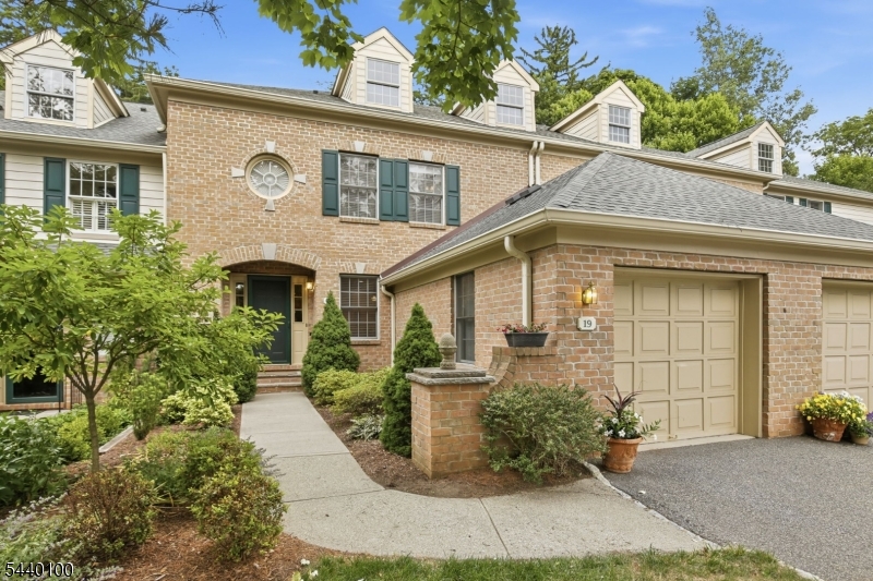 Moore Estate - Residential