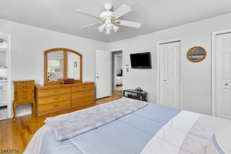 Lawrence Brook - Residential