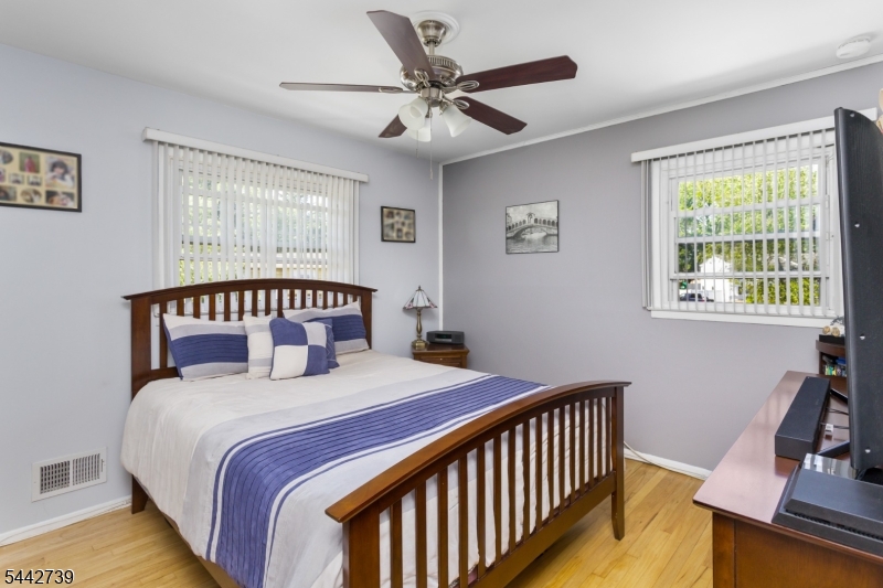 Lawrence Brook - Residential