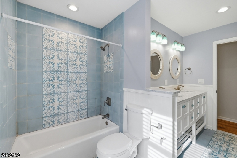 Beacon Hill - Residential