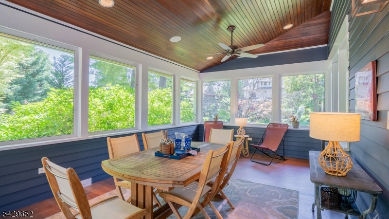 ERWIN PARK - Residential
