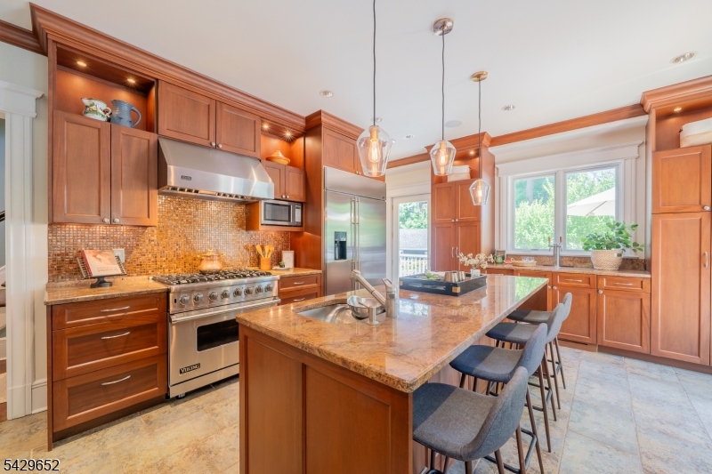 ERWIN PARK - Residential