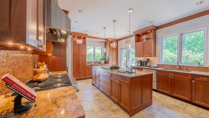 ERWIN PARK - Residential