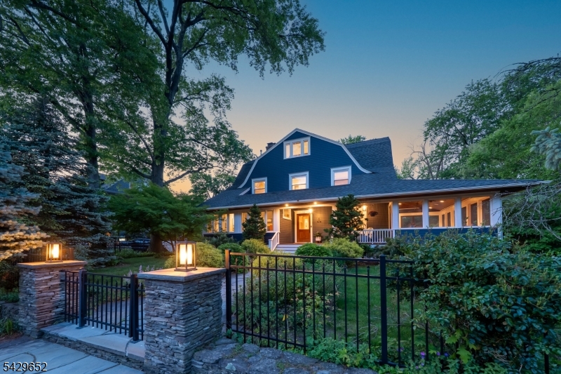 ERWIN PARK - Residential
