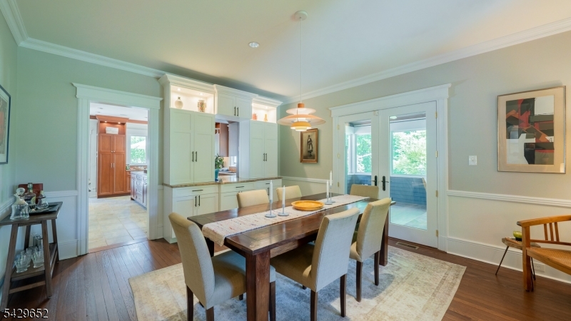 ERWIN PARK - Residential