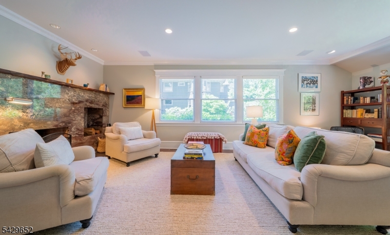 ERWIN PARK - Residential