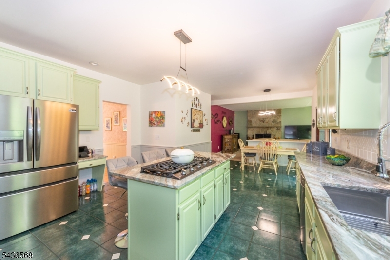 Waters Edge - Residential