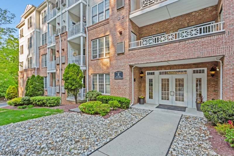 The Grande at Riverdale - Residential