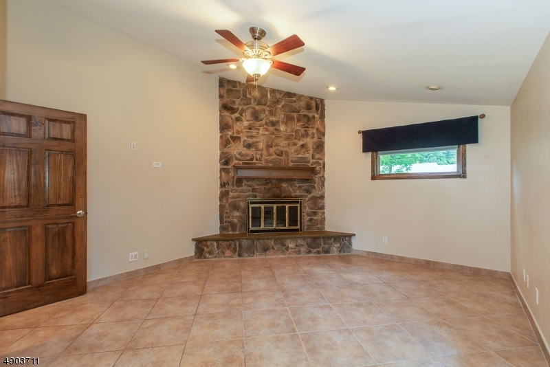 Fieldcrest - Residential