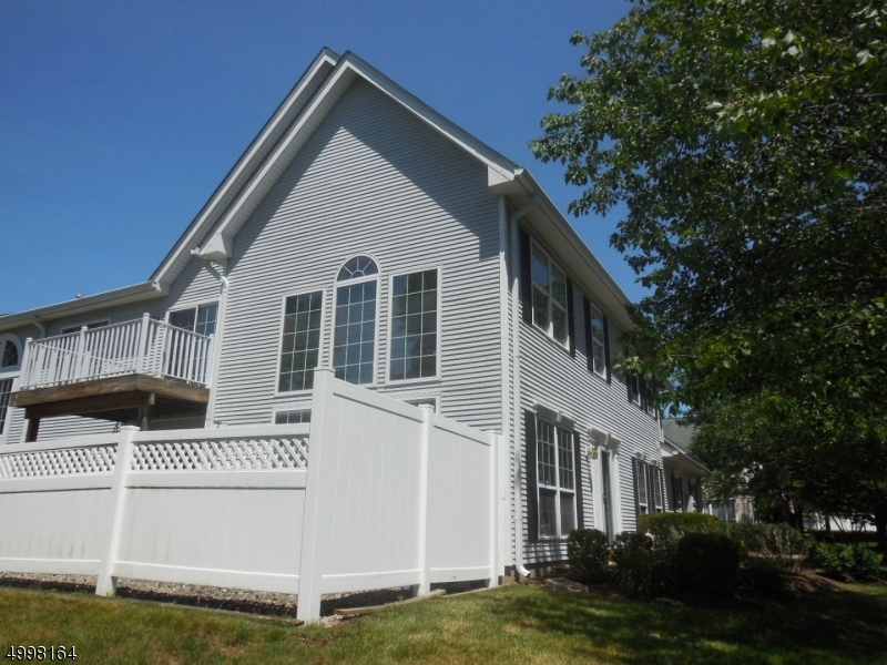 Stratton Meadows - Residential