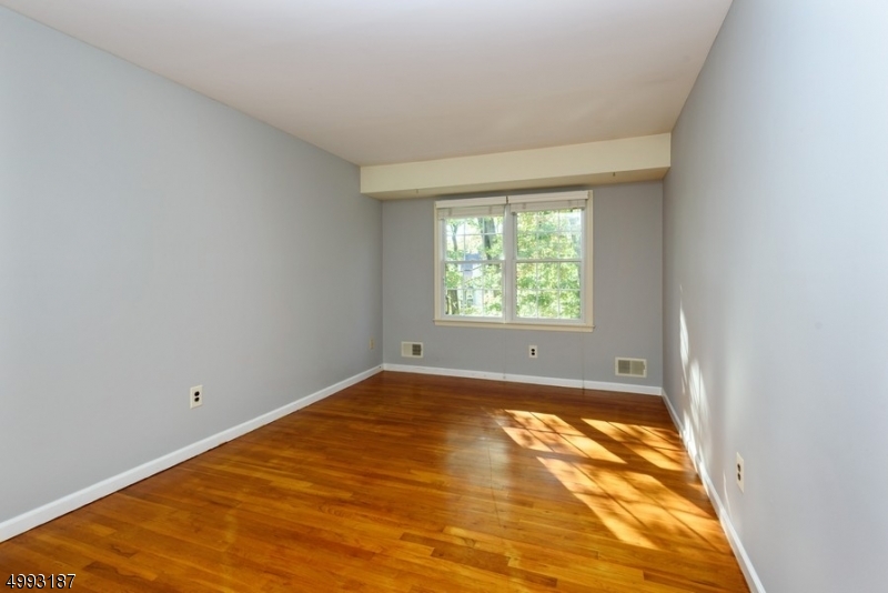 Mendham Commons - Residential
