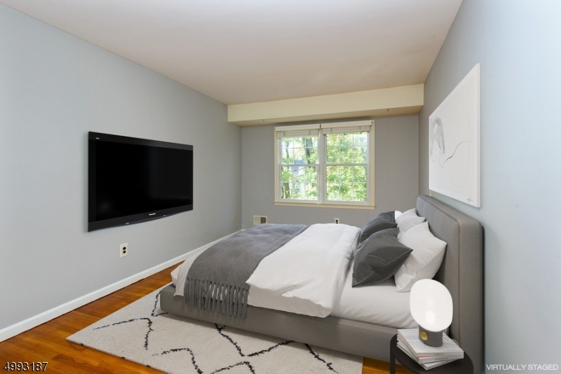 Mendham Commons - Residential