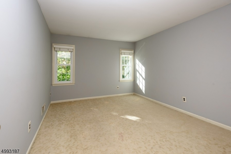 Mendham Commons - Residential