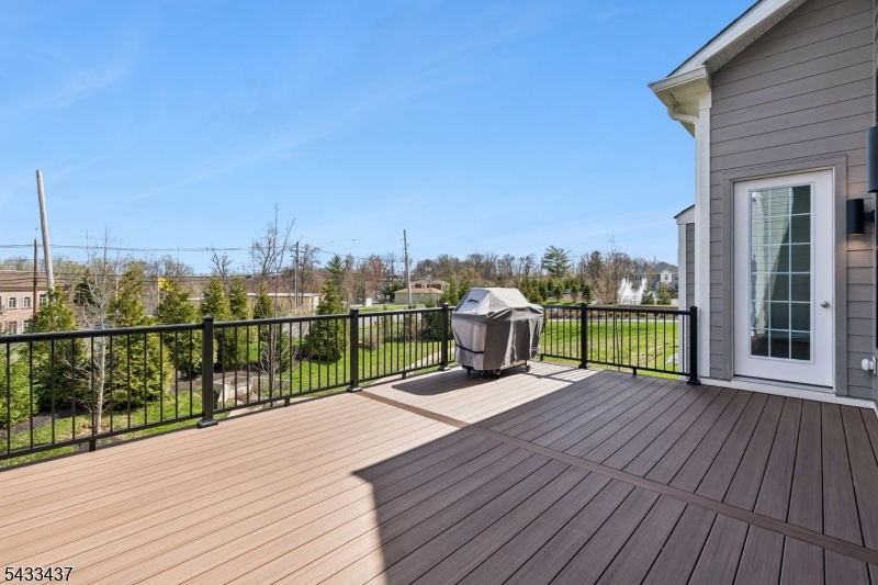 Villas at Warren - Residential