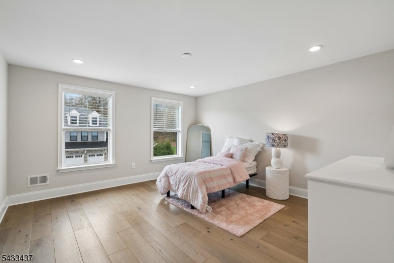Villas at Warren - Residential