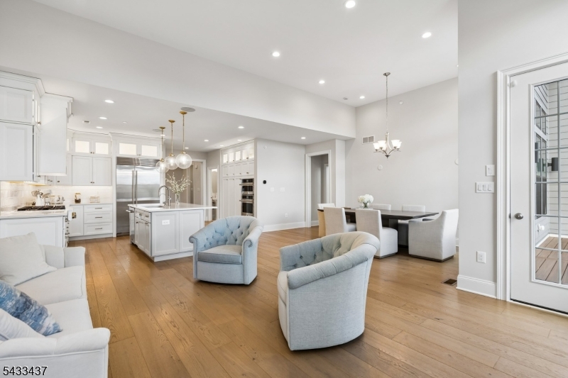 Villas at Warren - Residential