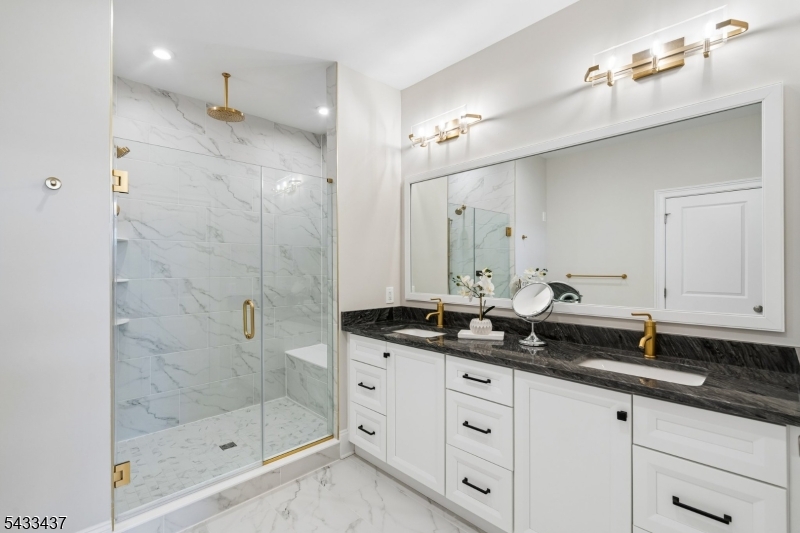Villas at Warren - Residential