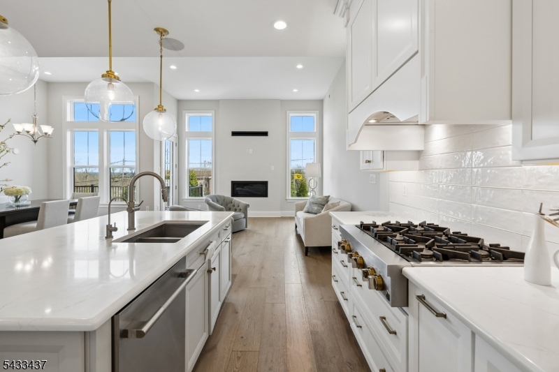 Villas at Warren - Residential