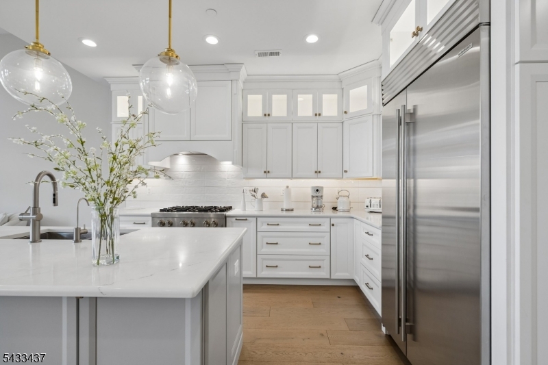Villas at Warren - Residential