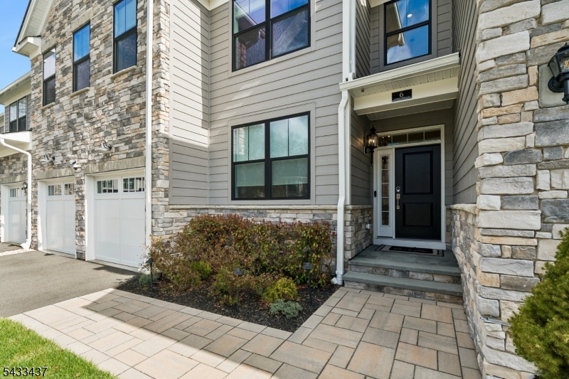 Villas at Warren - Residential